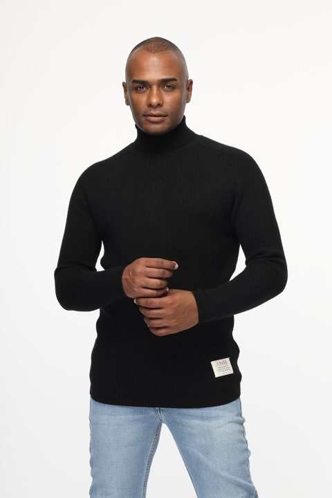 Slim Fit Pullover Black