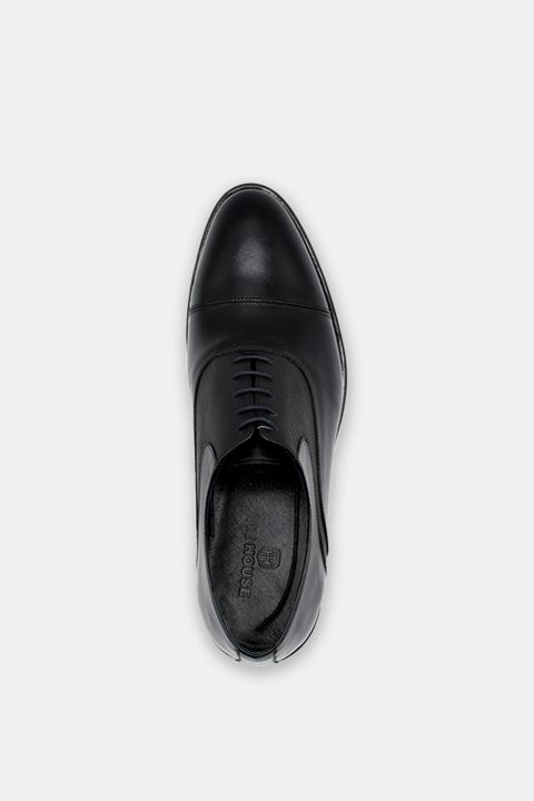 Shoes Classic Black - Image 3